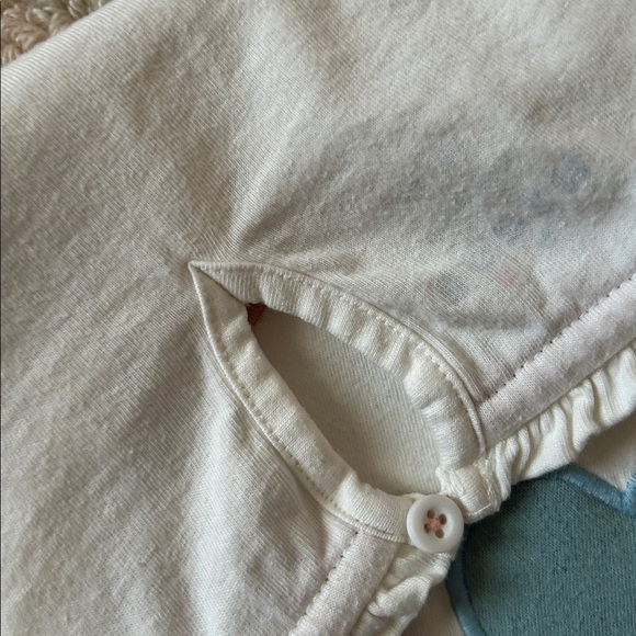 Mini Boden Heart Appliqué Shirt - Picture 5 of 6